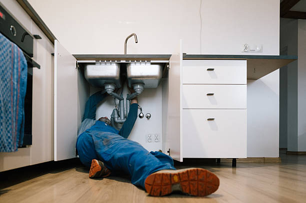 Professional Plumbing technician working in Wyoming, RI
